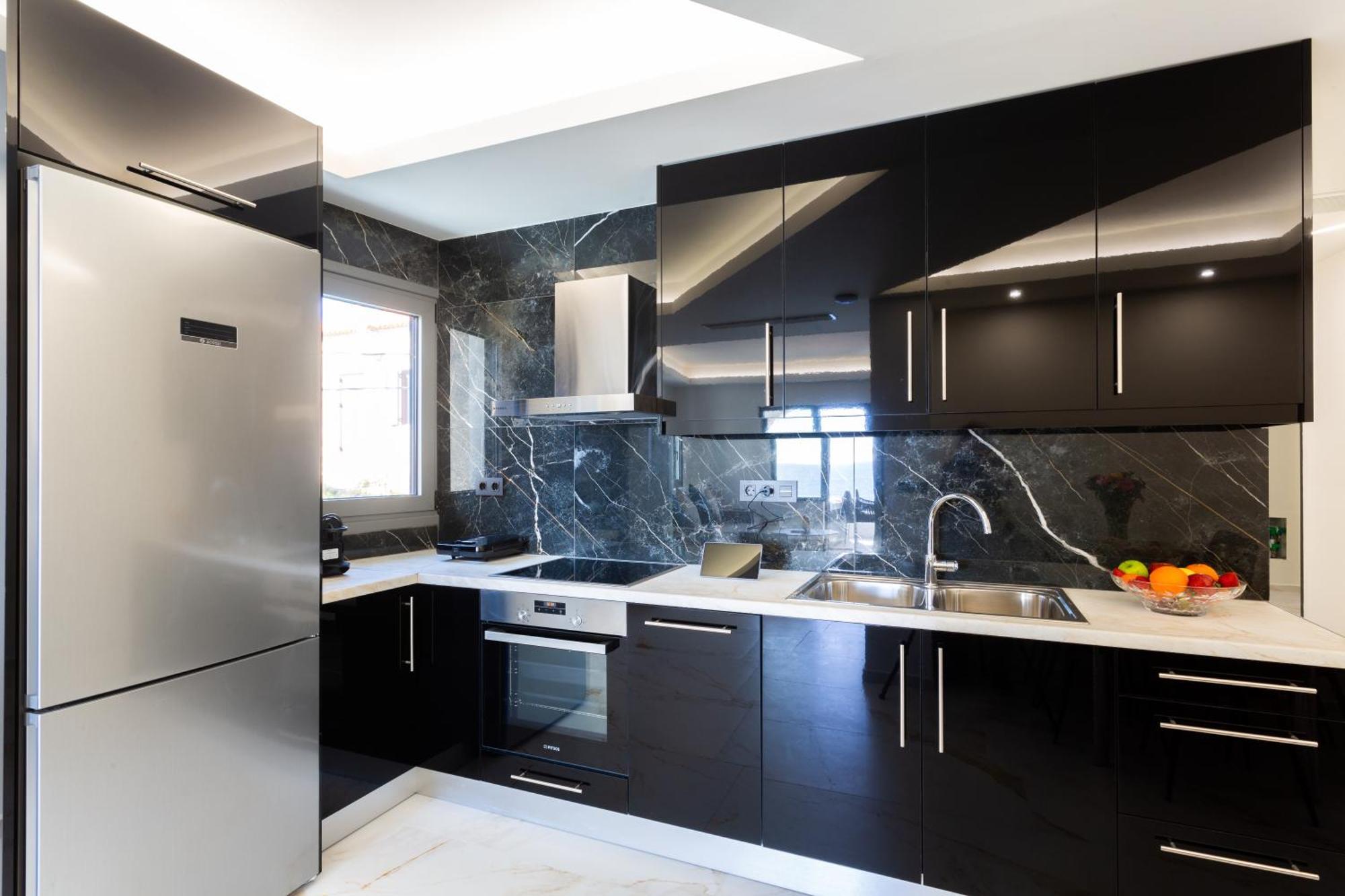 Marina Apartments Kardhamili Bagian luar foto