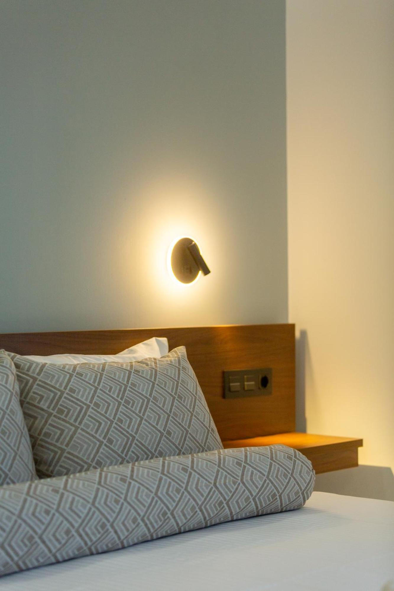 Marina Apartments Kardhamili Bagian luar foto