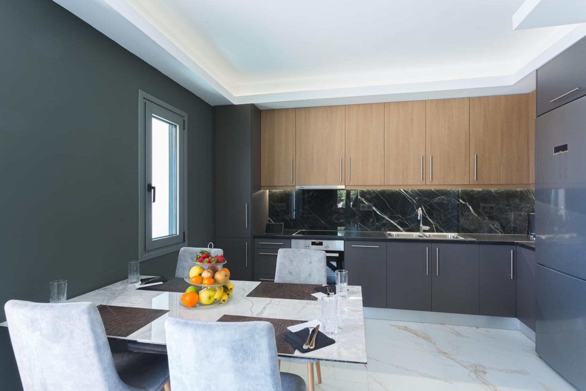 Marina Apartments Kardhamili Bagian luar foto