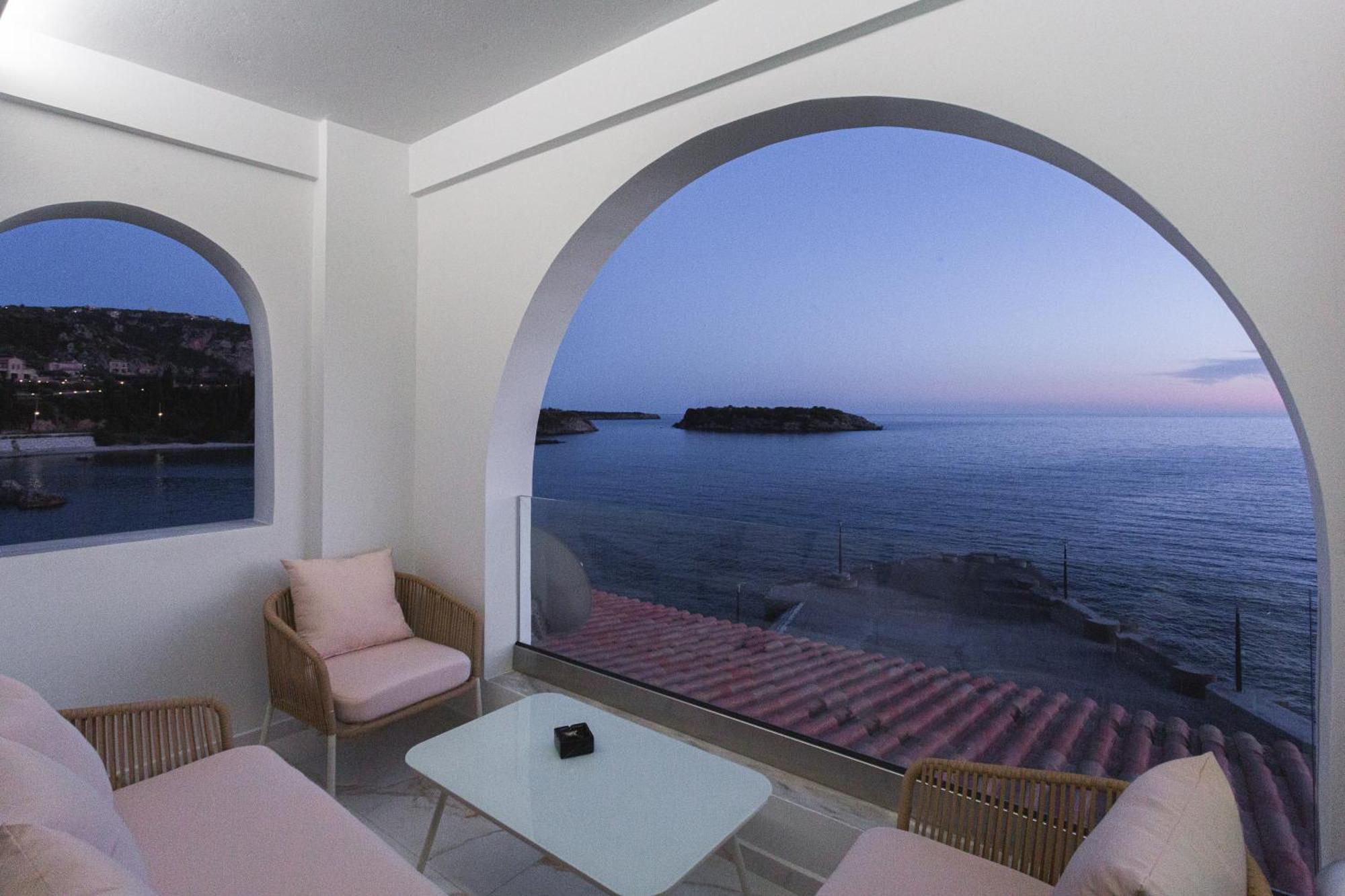 Marina Apartments Kardhamili Bagian luar foto